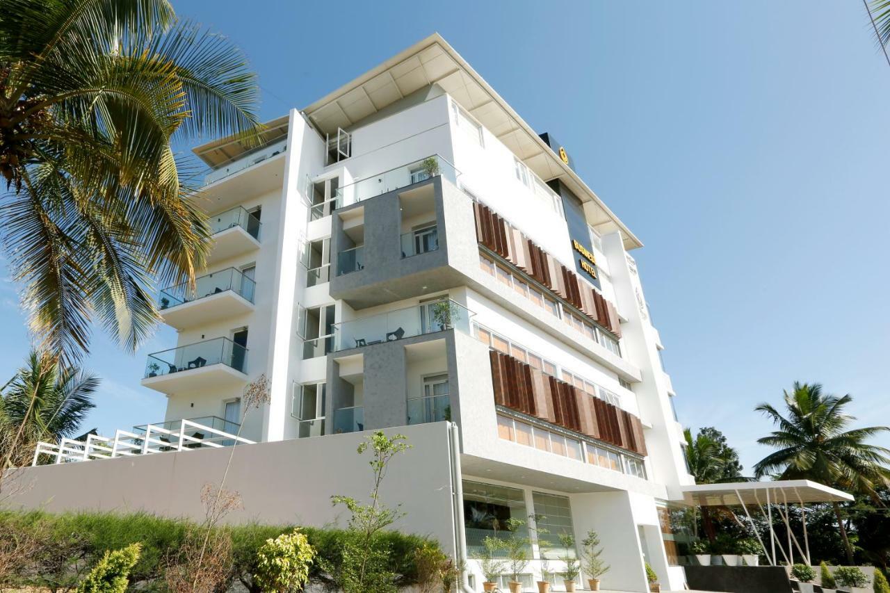 Отель Shivas Gateway Devanahalli Экстерьер фото