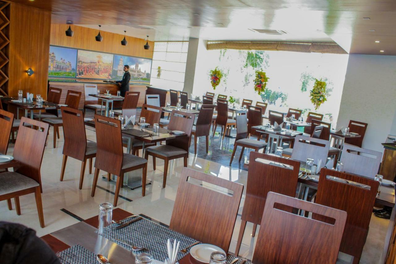 Отель Shivas Gateway Devanahalli Экстерьер фото