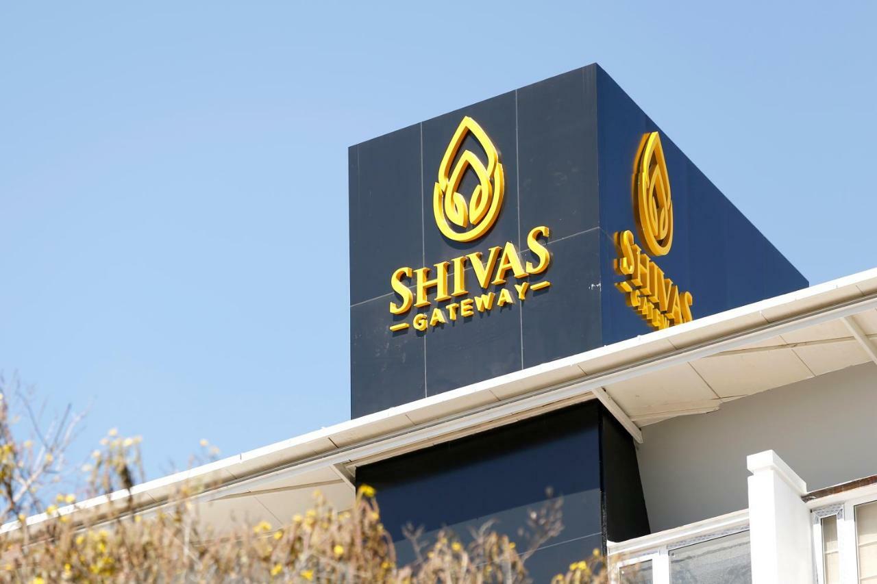 Отель Shivas Gateway Devanahalli Экстерьер фото