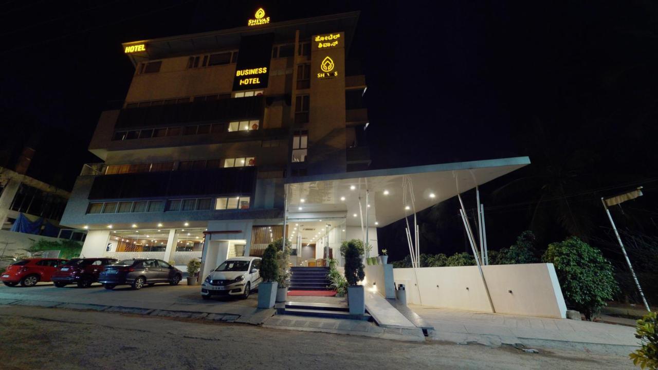 Отель Shivas Gateway Devanahalli Экстерьер фото